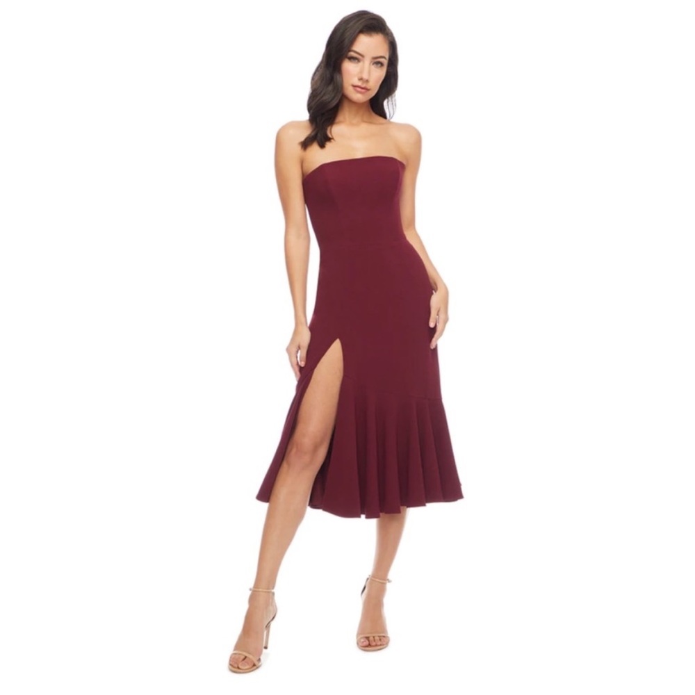 🆕 with tags! Dress the Population Burgundy strapless dress!